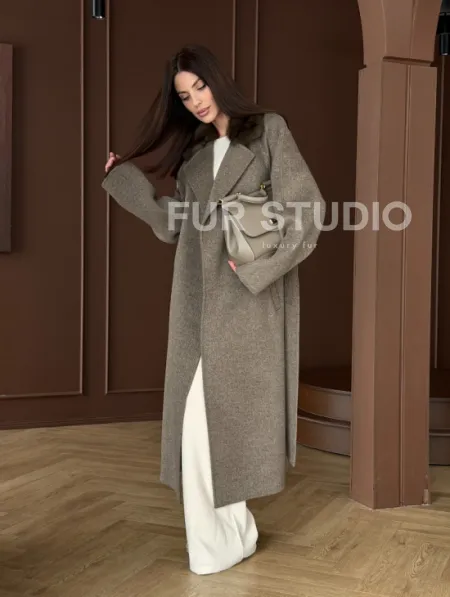 Пальто с воротником из соболя - фото 14