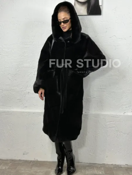 Черная шуба из импортной норки с капюшоном - фото 0