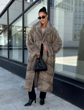 Шуба из меха норки в стиле «Oversize» - цвет сильвер - фото 11