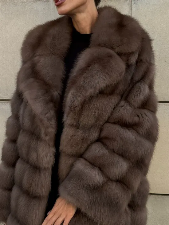 Шуба из куницы в цвете Tartufo  английский воротник - фото 2