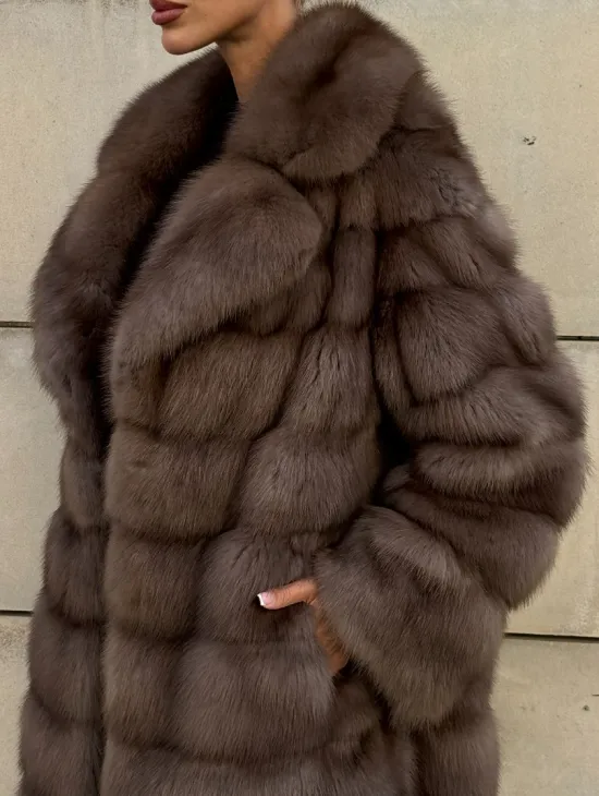 Шуба из куницы в цвете Tartufo  английский воротник - фото 3