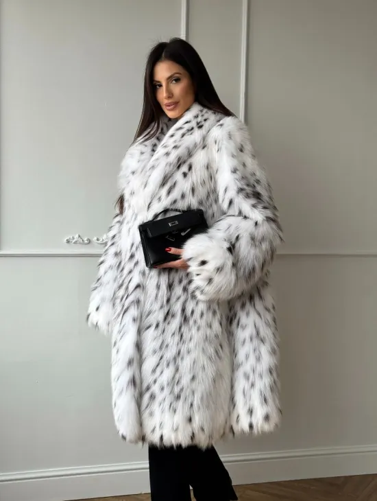 Манто из меха аукционной кристальной лисы (реплика канадской рыси) - фото 11