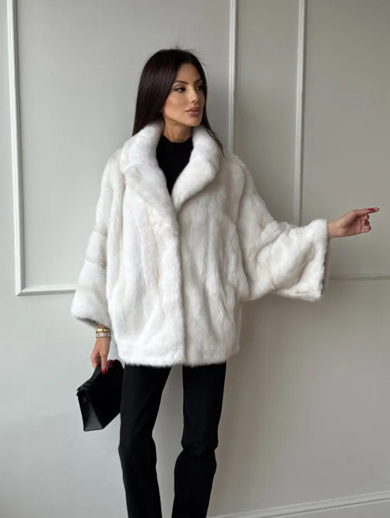 Полушубок из меха норки паломино с рукавом 