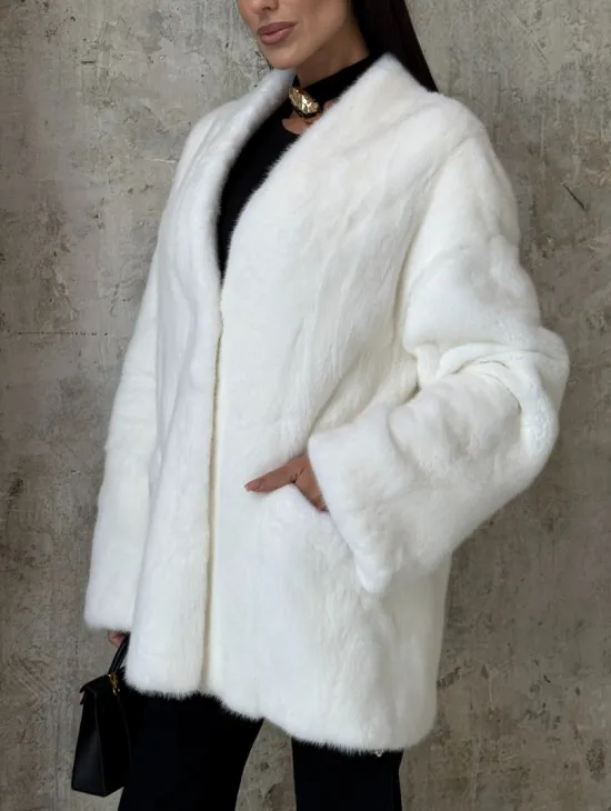 Белоснежный жакет - полушубок из меха норки SAGA FURS - фото 3
