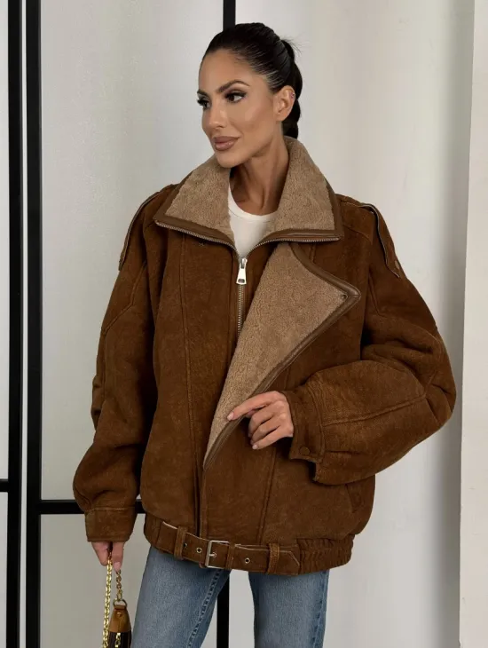 Зимняя натуральная замшевая куртка - дубленка с лацканами - фото 8