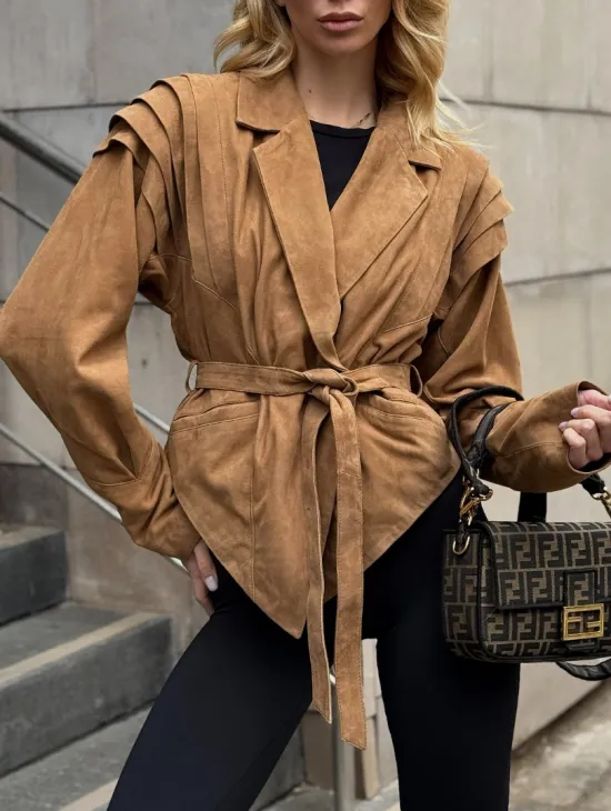 Женская куртка из замшевой кожи с поясом - American style - фото 2