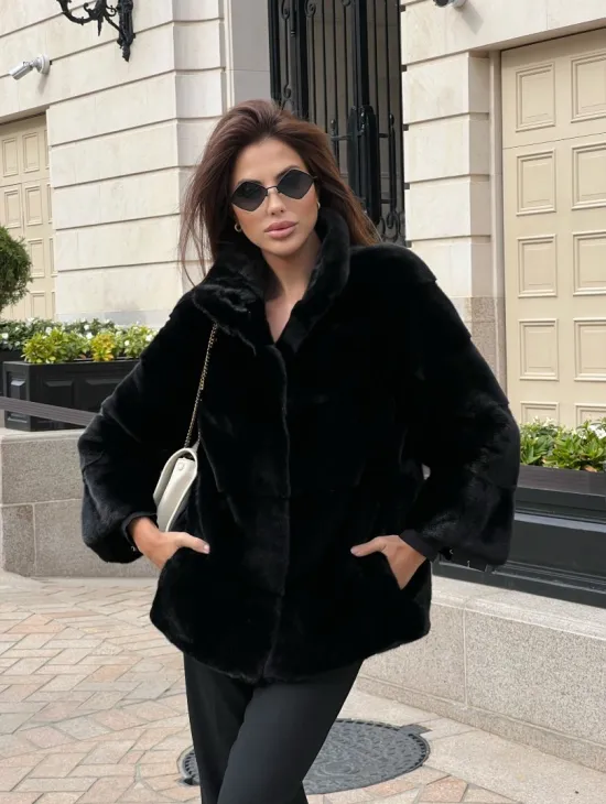 Черная короткая шуба из аукционной норки NAFA - фото 0