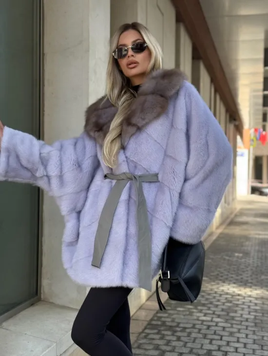 Шуба из норки короткая с куницей воротник - фото 6