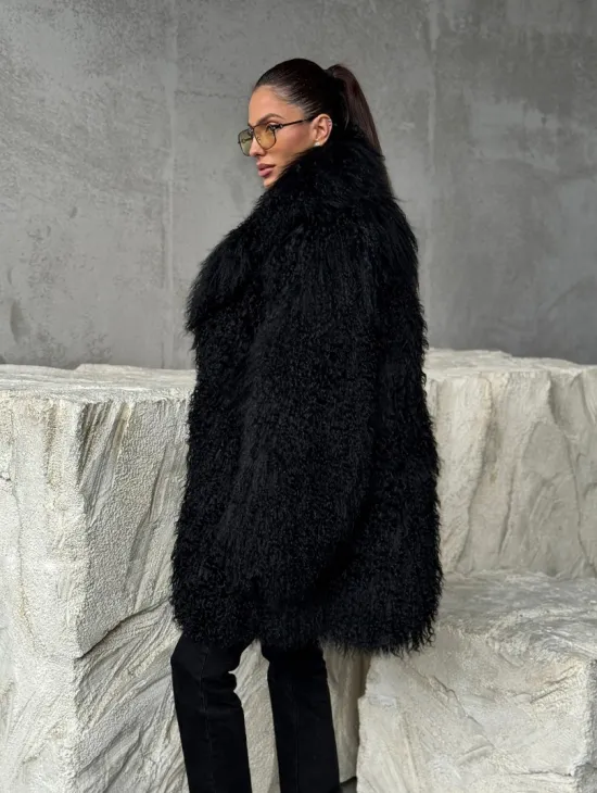Черная шуба из ламы - фото 5