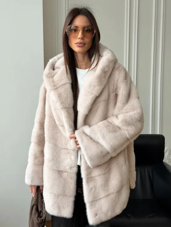 Норковая шуба с капюшоном -  