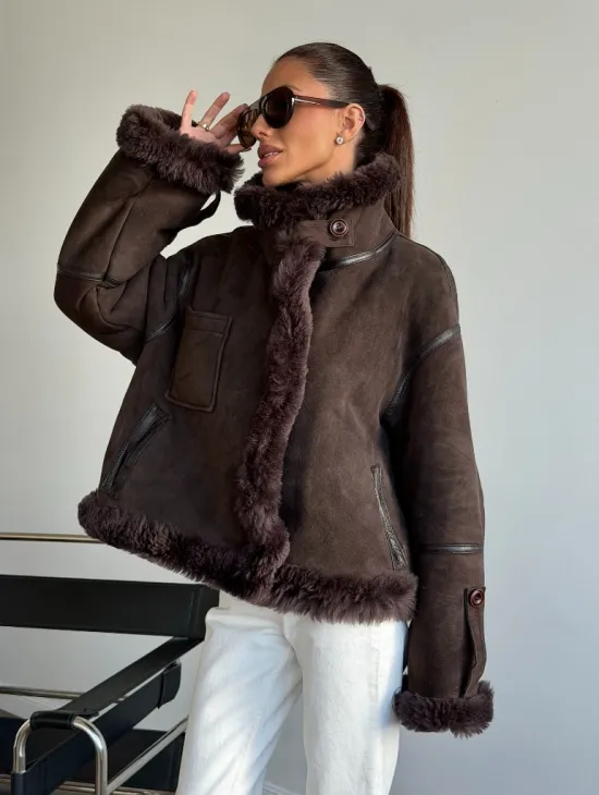 Женская двухсторонняя дубленка - фото 8