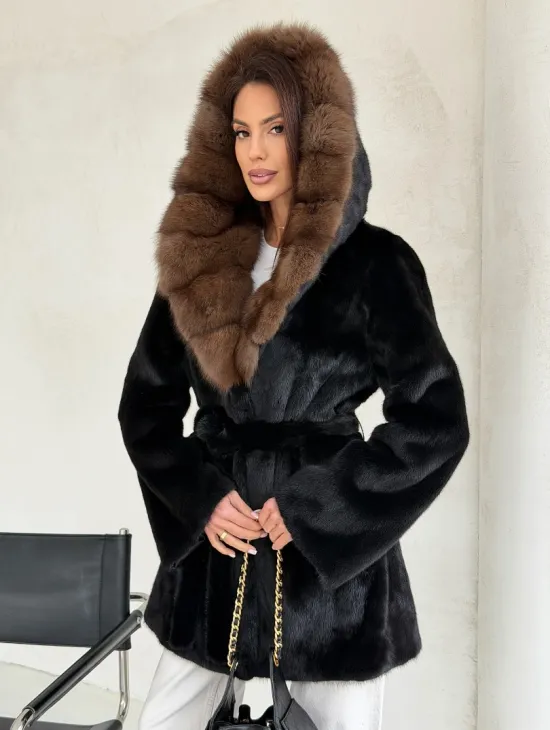 Черная шуба в роспуск с капюшоном соболь - фото 11