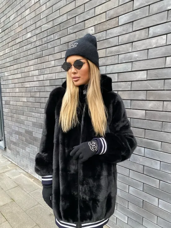 Удлиненный бомбер из меха скандинавской норки с капюшоном на молнии - фото 5