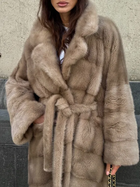 Шуба норковая - цвет пастель - фото 1